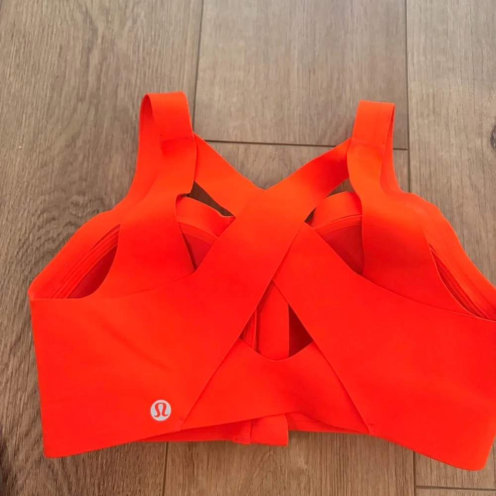 Lululemon Bright Orange Sports Bra - Picture 2 of 3